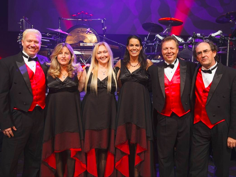 Mannheim Steamroller Christmas at Orpheum Theater - Omaha